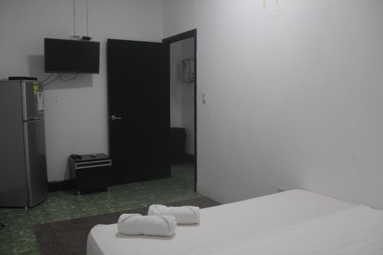 Eden'S Garden Hostel 파나마시티 외부 사진